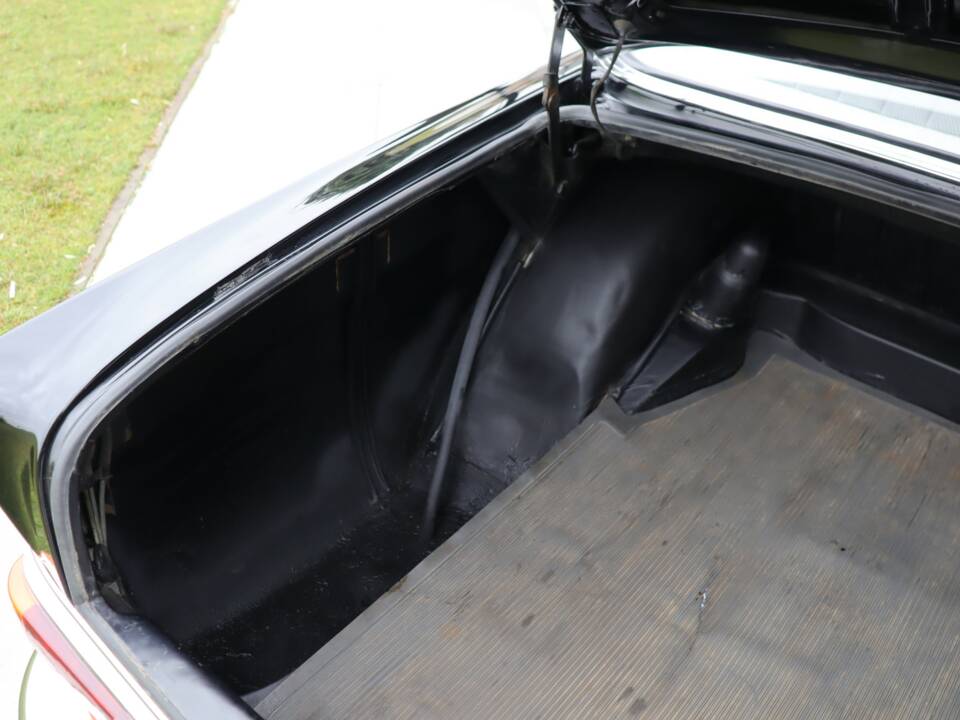 Afbeelding 43/50 van Mercedes-Benz 230 S (1967)