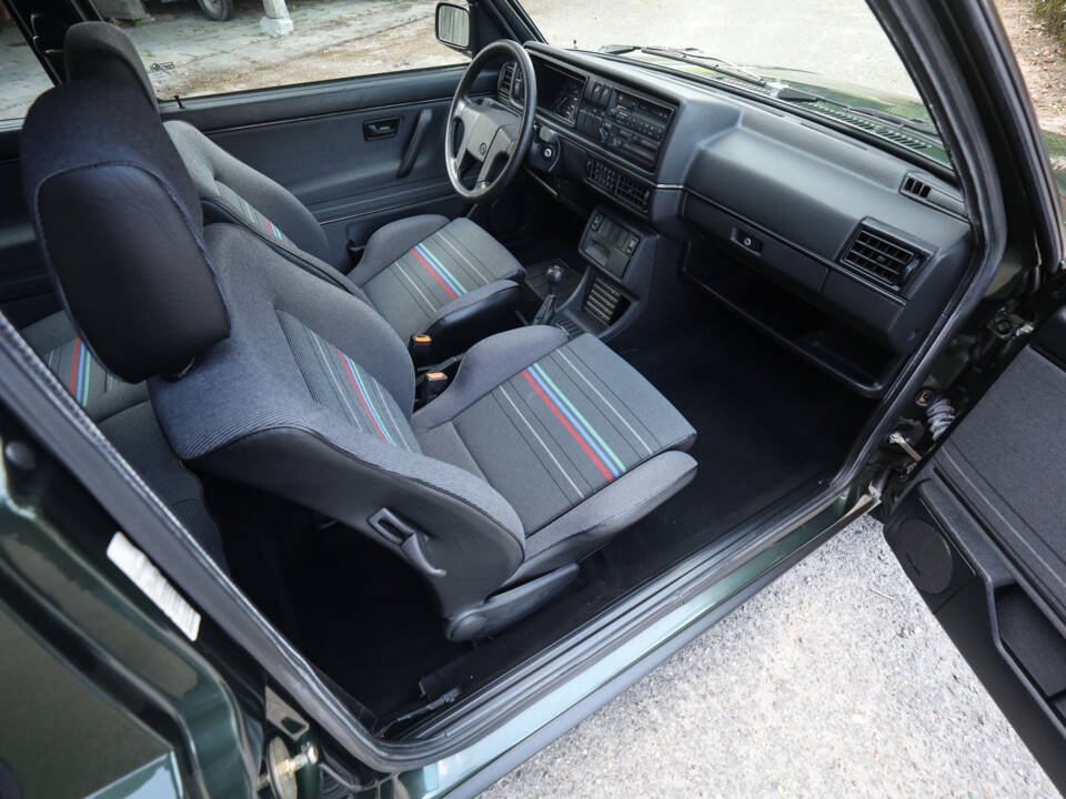 Image 18/92 de Volkswagen Golf Mk II GTD 1.6 (1991)