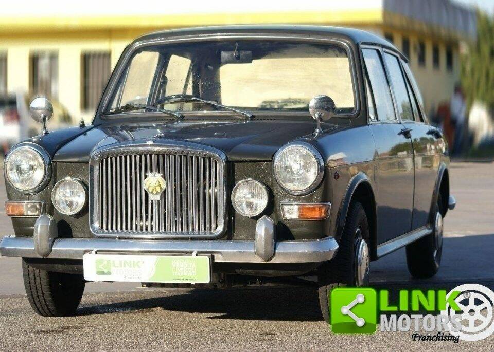 Image 2/10 de Vanden Plas 1300 (1983)