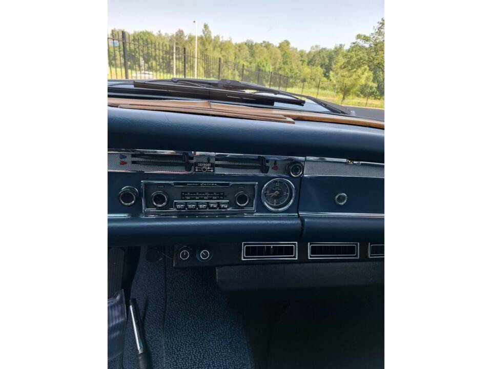 Image 28/50 de Mercedes-Benz 280 SL (1970)