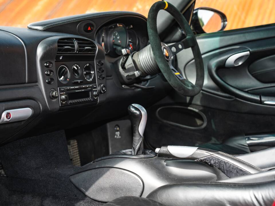 Image 27/42 of Porsche 911 GT3 (2003)
