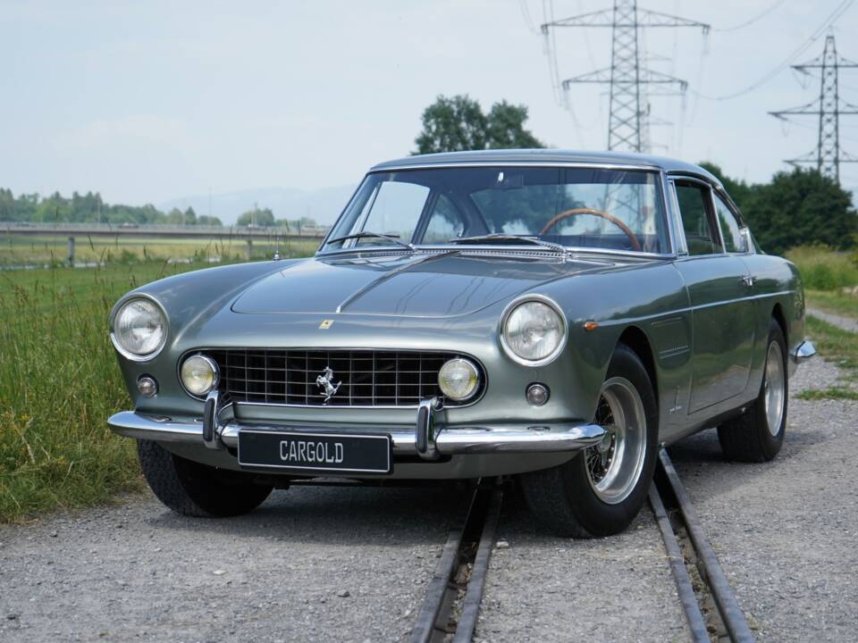 Afbeelding 20/72 van Ferrari 250 GTE (1962)