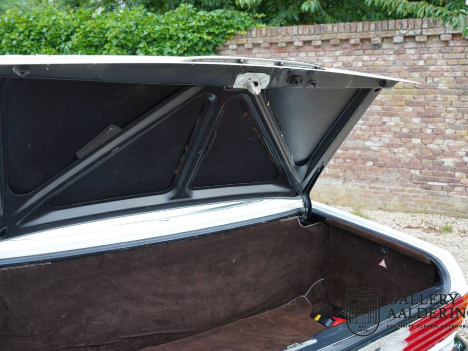 Image 34/50 of Mercedes-Benz 280 SL (1981)
