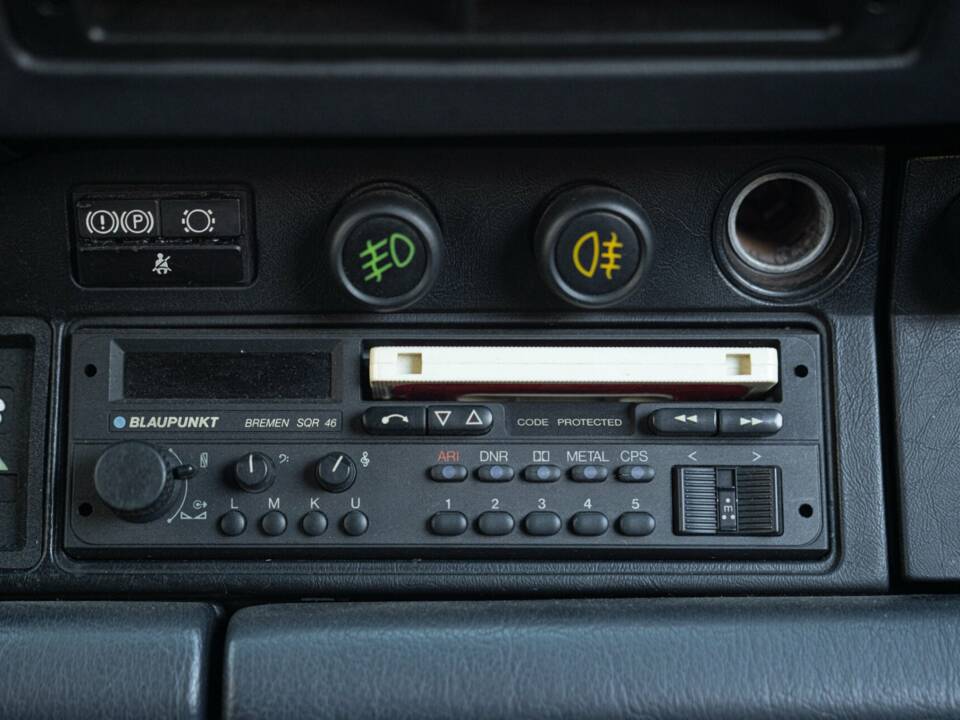 Bild 37/50 von Porsche 911 Carrera 3.2 (1989)