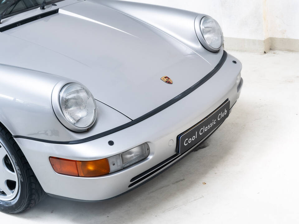 Immagine 28/45 di Porsche 911 Carrera 2 (1990)