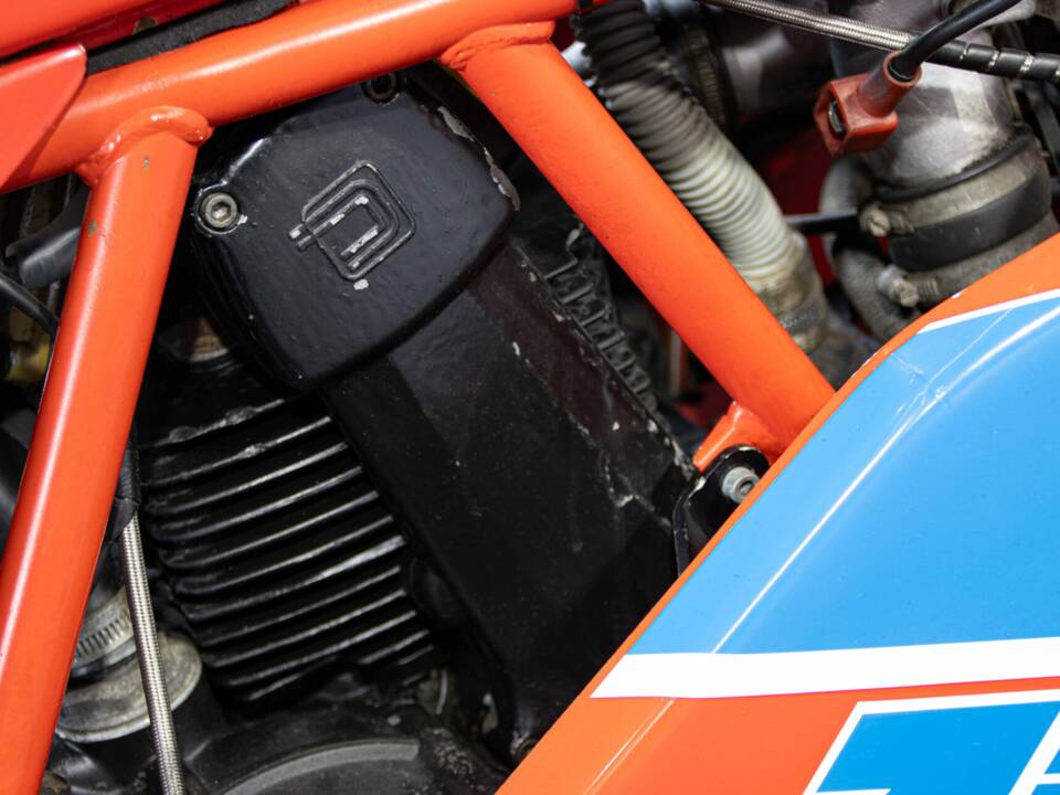 Bild 17/50 von Ducati 750 Sport (1986)