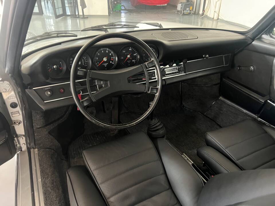 Image 23/45 of Porsche 911 2.4 S (1973)