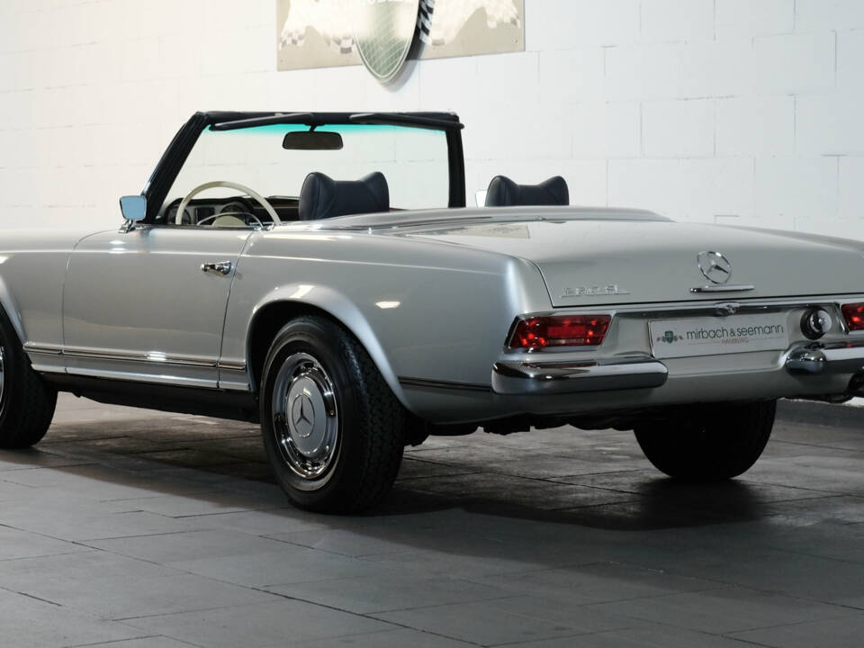 Image 6/36 of Mercedes-Benz 280 SL (1969)