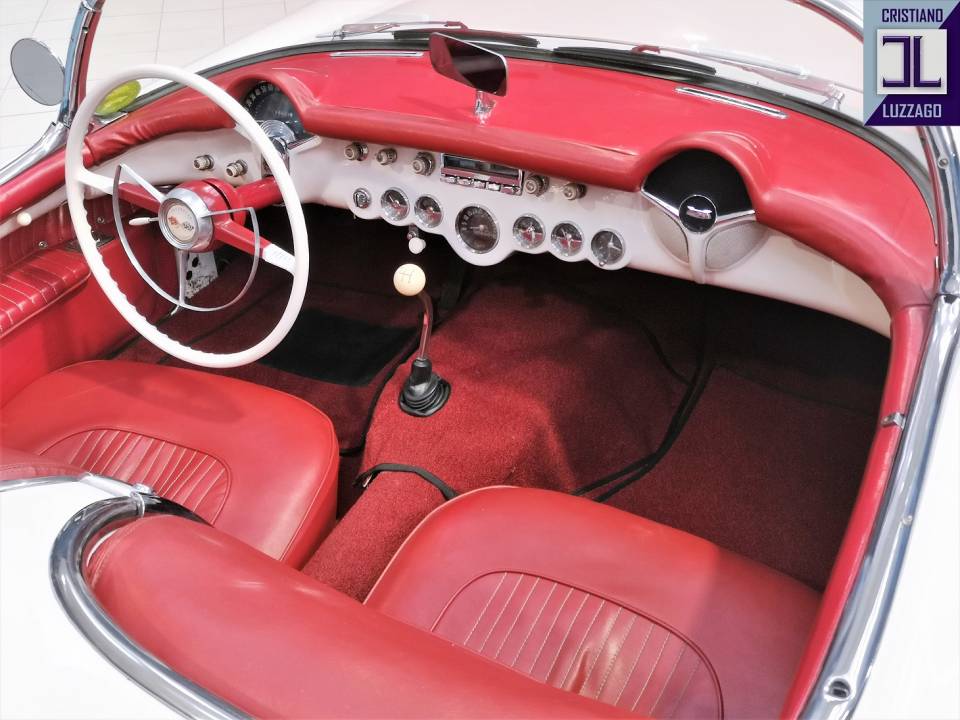 Image 23/39 of Chevrolet Corvette (1954)