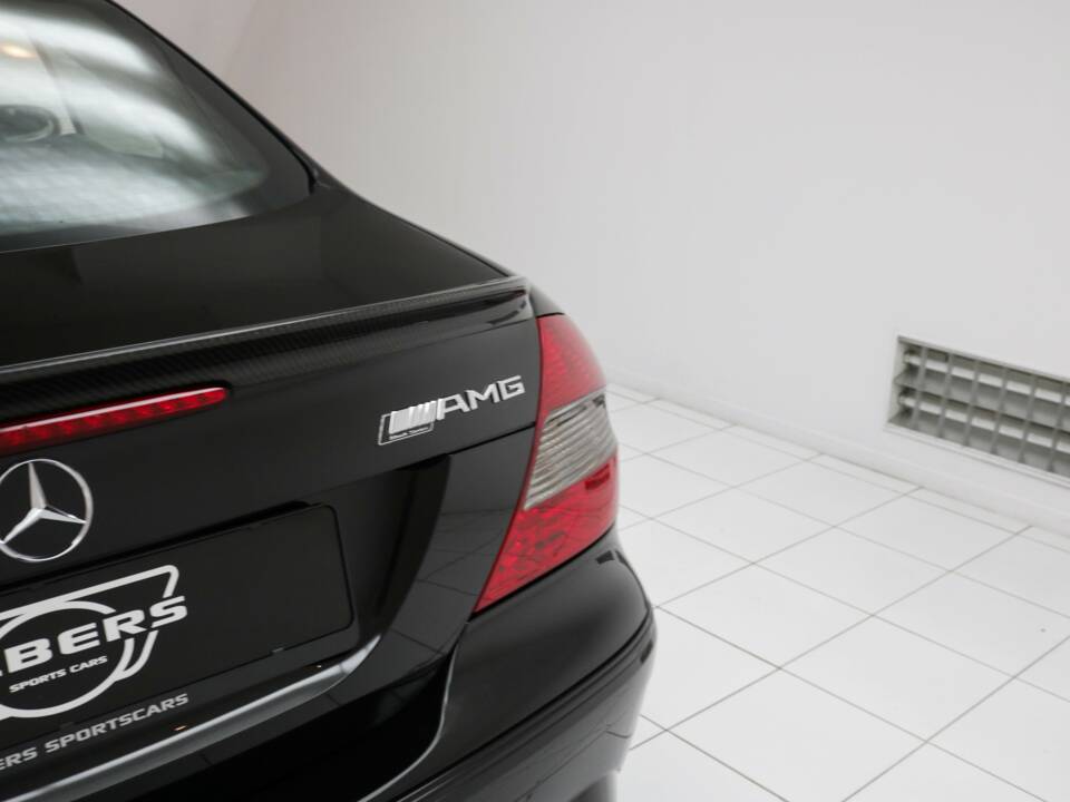 Imagen 15/16 de Mercedes-Benz CLK 63 AMG Black Series (2008)