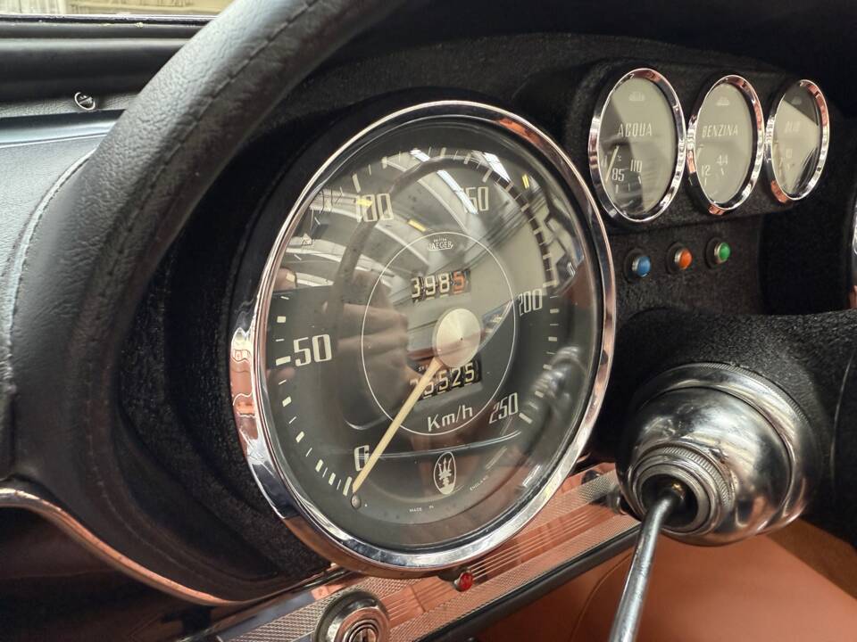 Bild 33/34 von Maserati 3500 GT Spyder Vignale (1961)