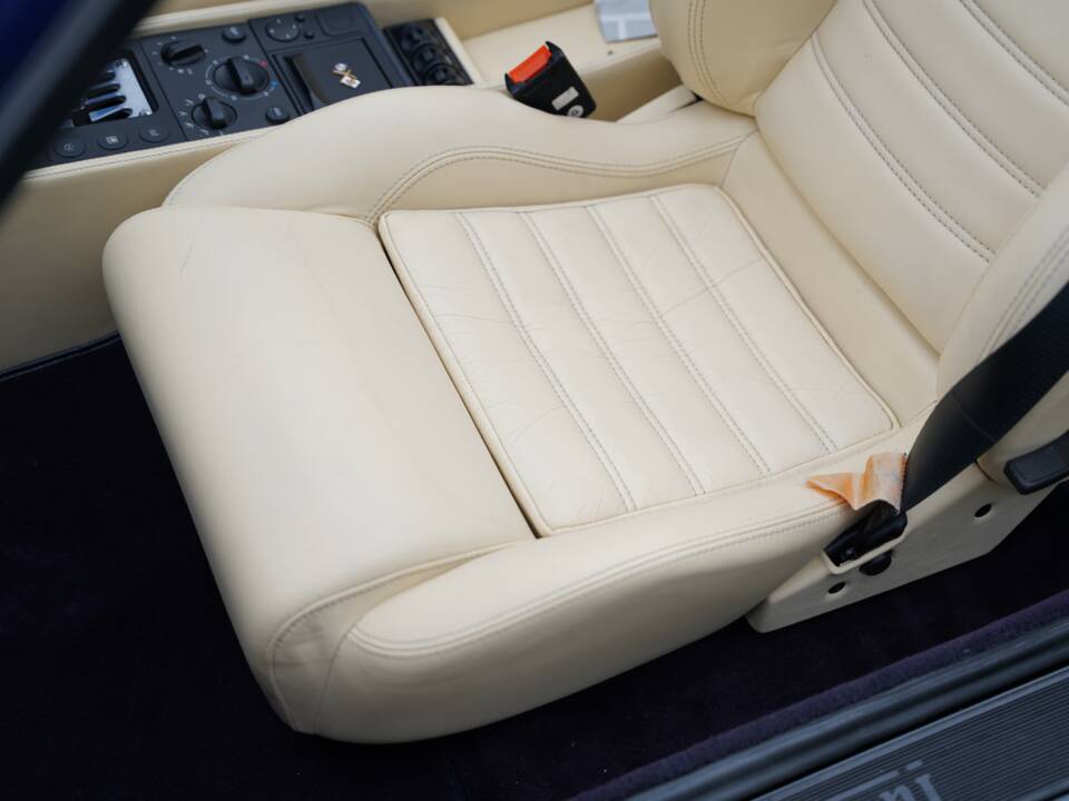 Image 20/50 de Ferrari F 355 Spider (1998)