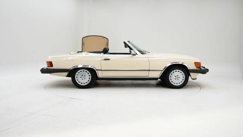 Imagen 5/15 de Mercedes-Benz 560 SL (1986)