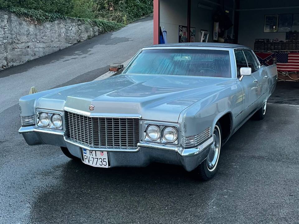 Image 37/51 de Cadillac Sedan DeVille (1970)