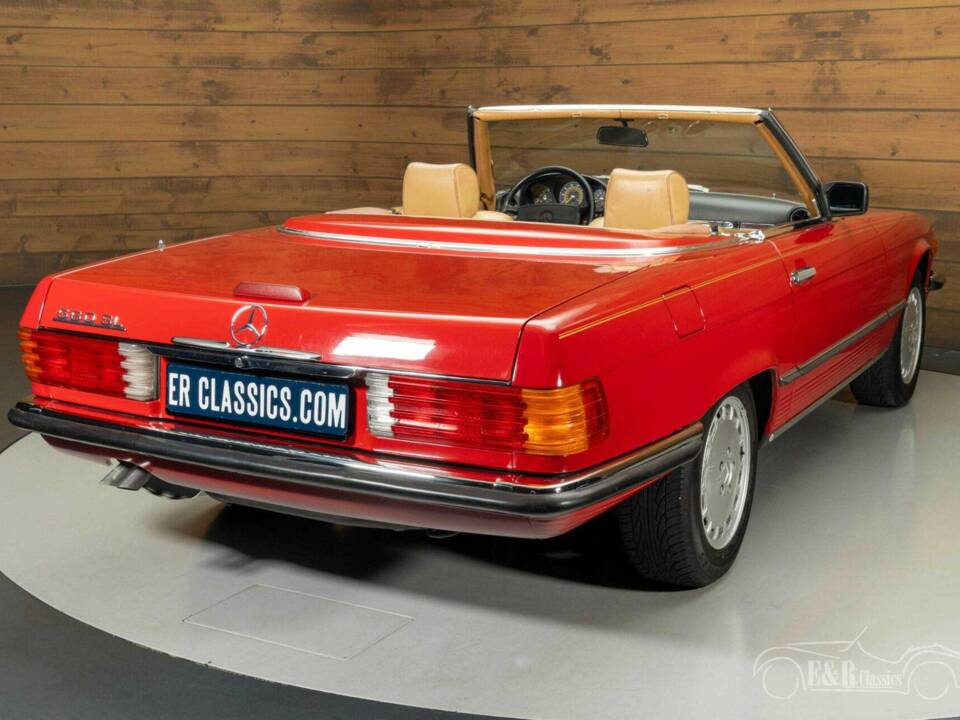 Bild 10/19 von Mercedes-Benz 560 SL (1988)