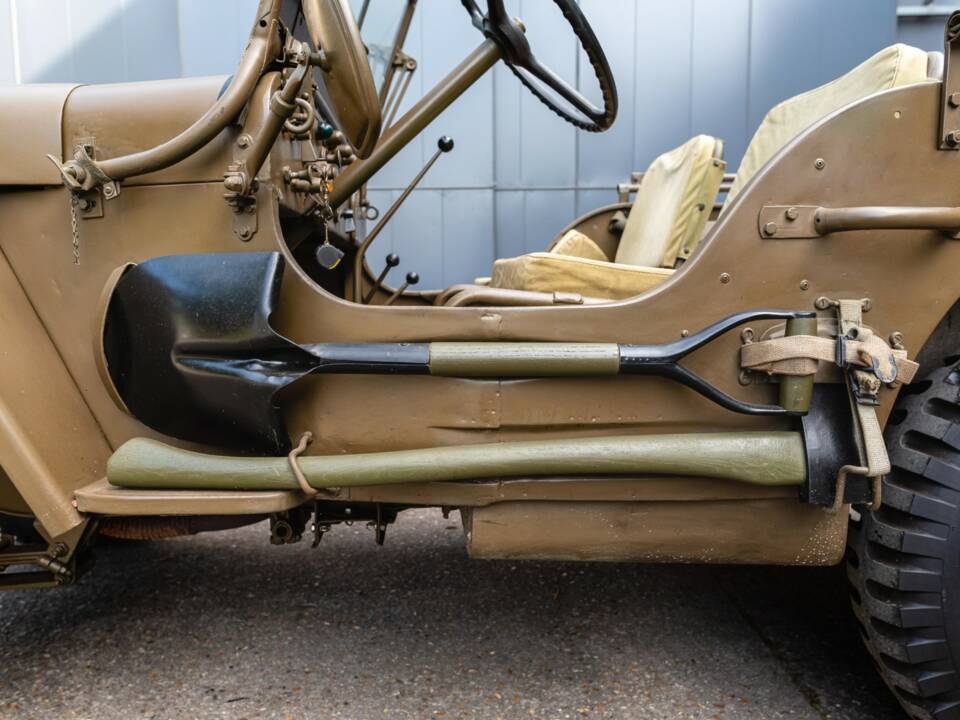 Imagen 26/50 de Hotchkiss M 201 (1963)