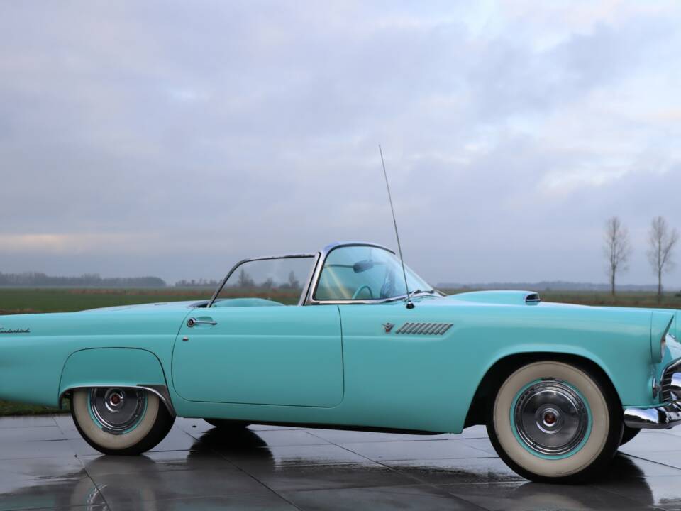 Bild 9/50 von Ford Thunderbird (1955)