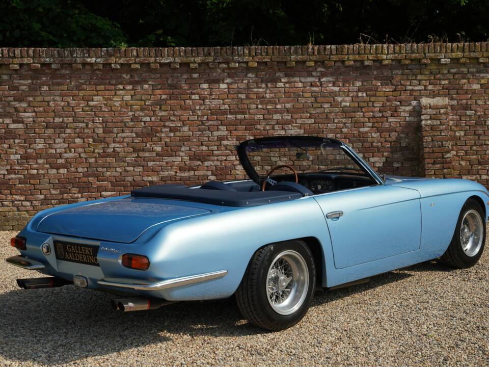 Image 28/50 de Lamborghini 400 GT (1967)