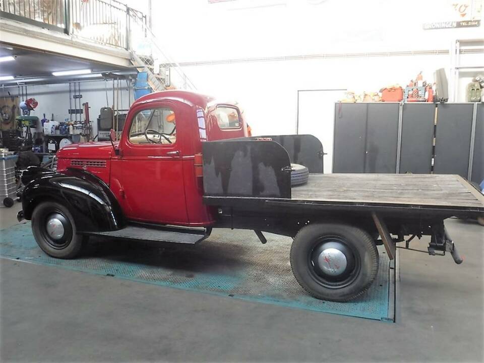 Image 12/31 de Chevrolet C 5700 C.O.E. (1941)