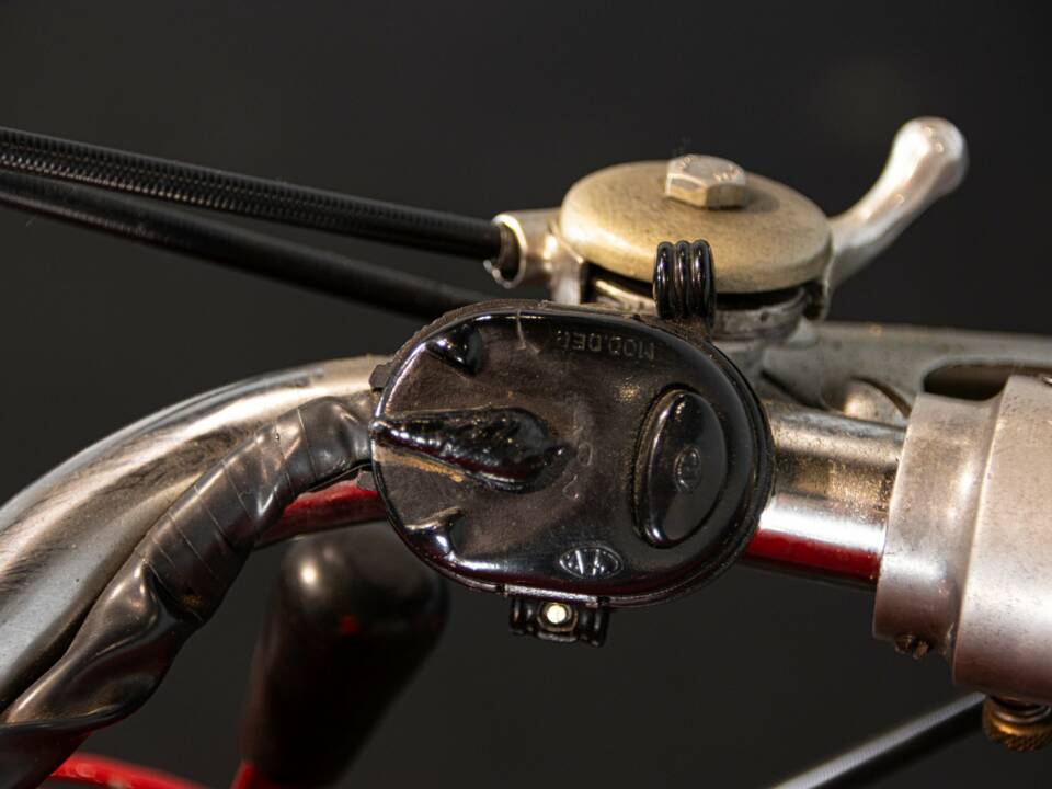 Afbeelding 48/50 van Moto Guzzi DUMMY (1948)