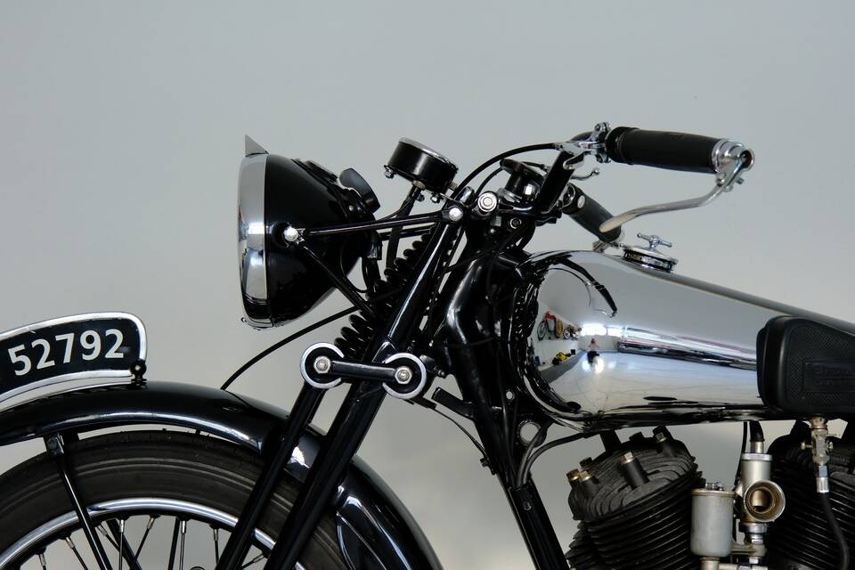 Immagine 47/89 di Brough-Superior SS 80 (1939)
