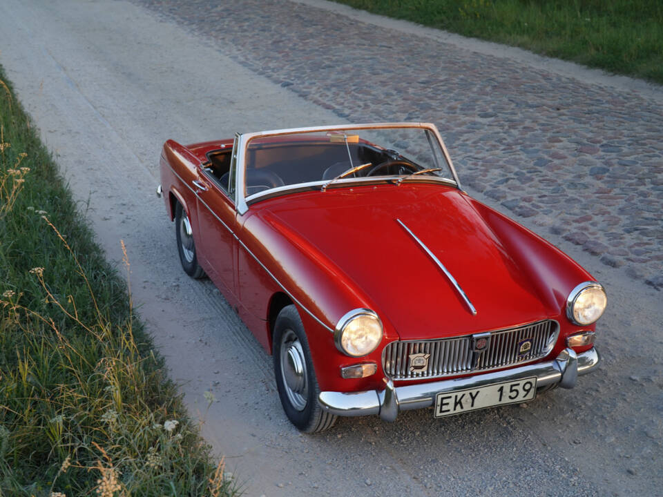 Imagen 12/32 de MG Midget (1965)