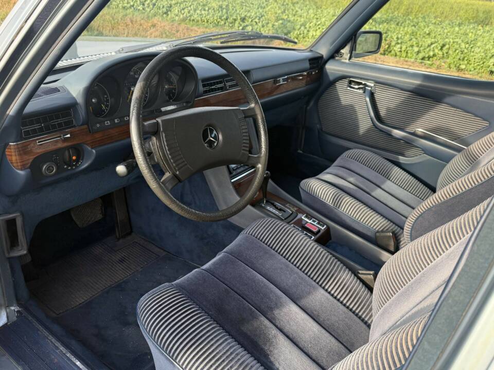 Bild 8/14 von Mercedes-Benz 450 SE (1979)
