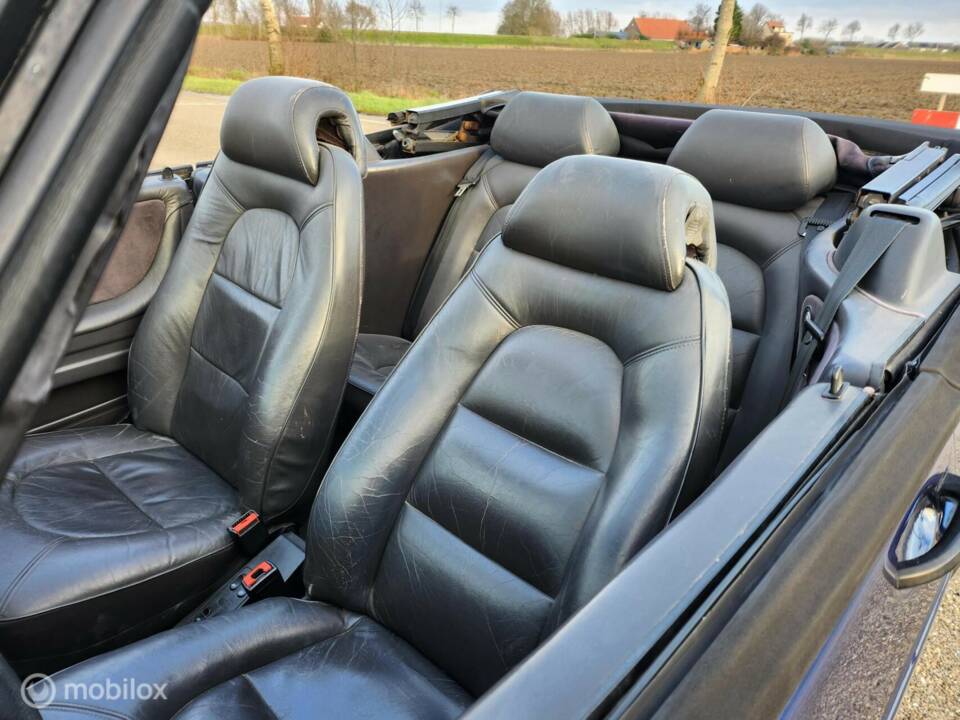 Image 21/31 de Saab 900 Turbo (1992)