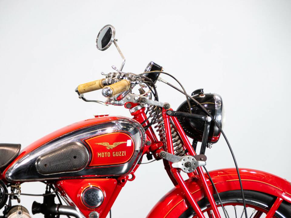 Immagine 45/50 di Moto Guzzi DUMMY (1939)