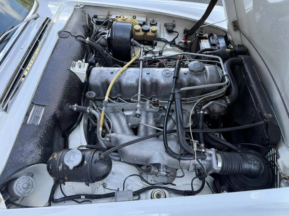 Bild 45/50 von Mercedes-Benz 280 SL (1969)