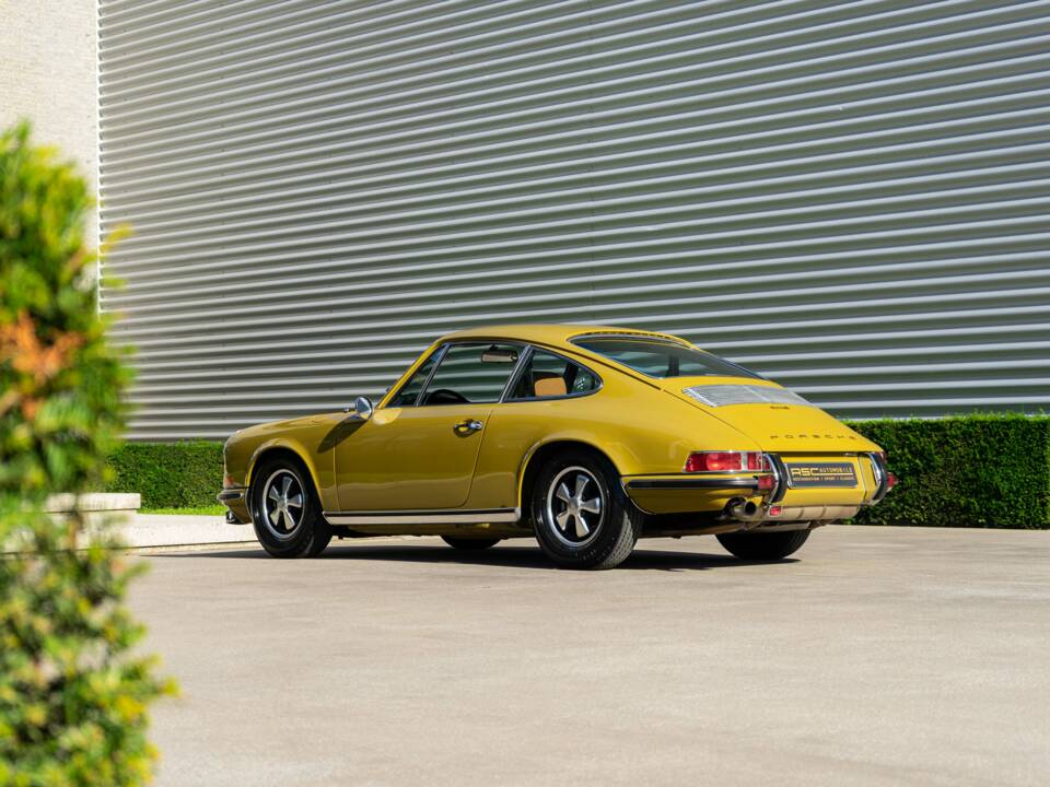 Bild 36/41 von Porsche 911 2.0 E (1969)
