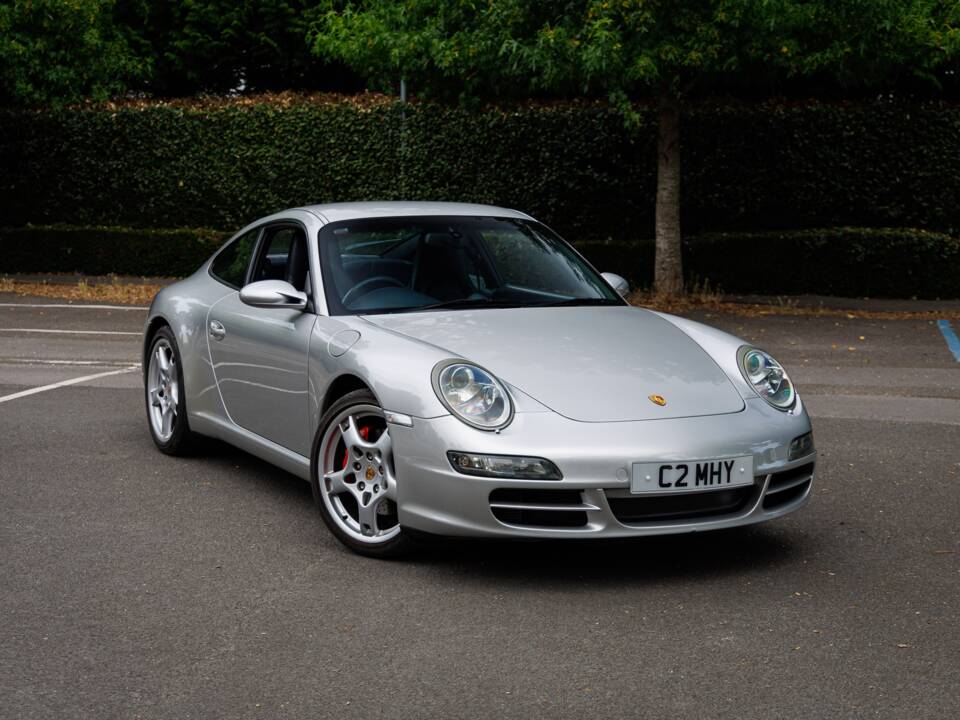 Bild 8/50 von Porsche 911 Carrera (2004)