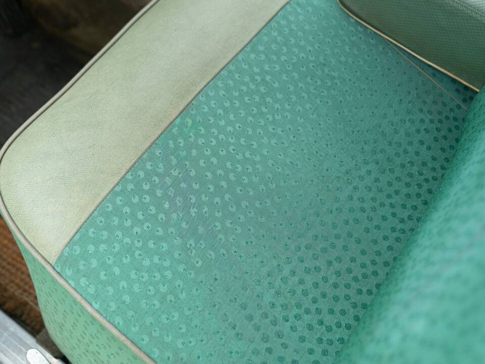 Image 29/50 of FIAT 1400 B (1958)