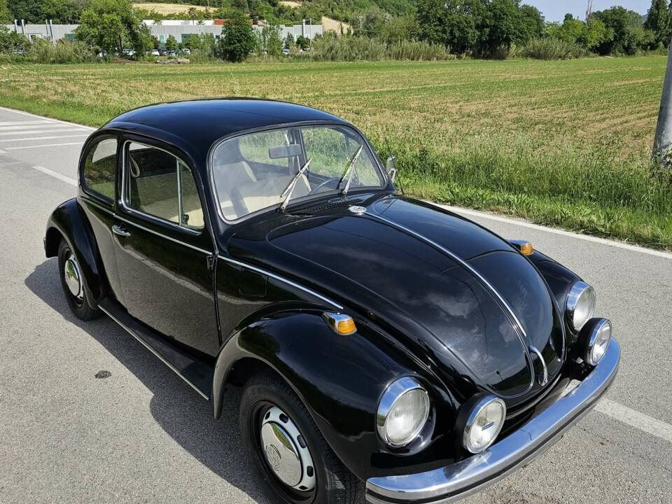 Image 7/33 de Volkswagen Beetle 1200 (1972)