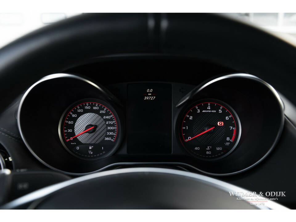 Image 14/43 of Mercedes-Benz C 63 S AMG (2015)