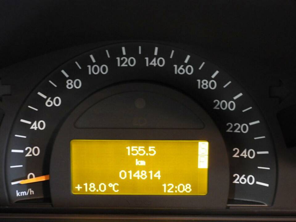 Image 7/15 of Mercedes-Benz C 200 Kompressor (2000)
