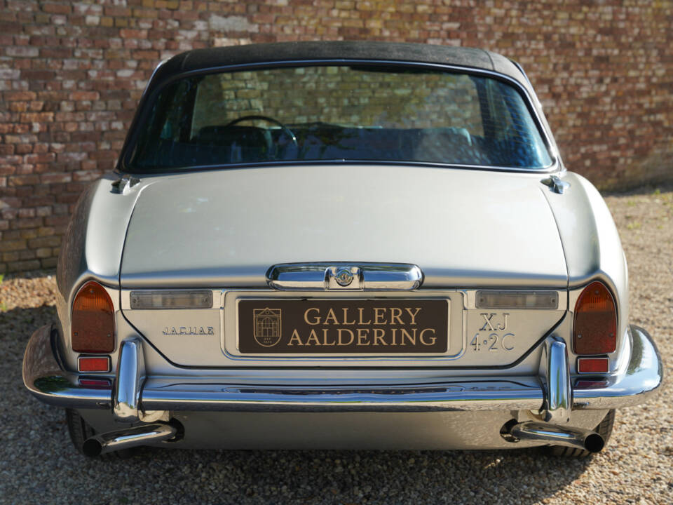 Bild 6/50 von Jaguar XJ 6 C 4.2 (1975)