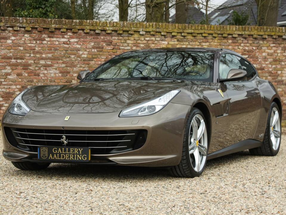 Immagine 1/50 di Ferrari GTC4Lusso (2018)