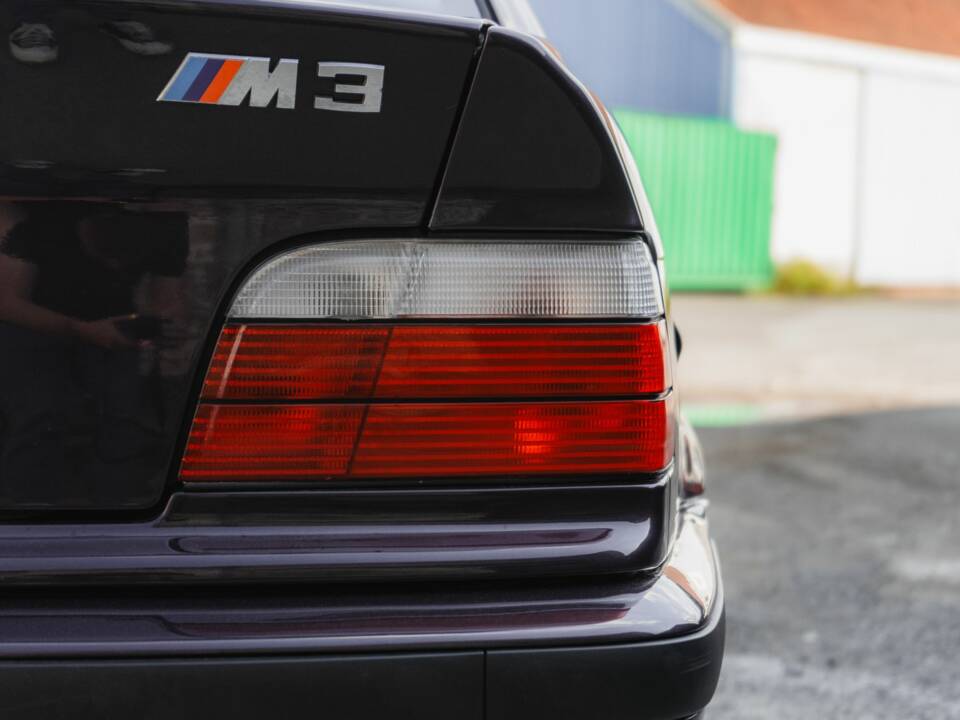 Image 13/80 de BMW M3 (1994)