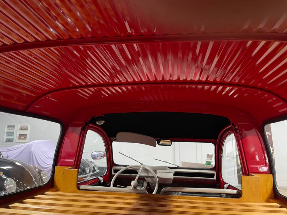 Image 18/23 of Citroën AZU (1962)