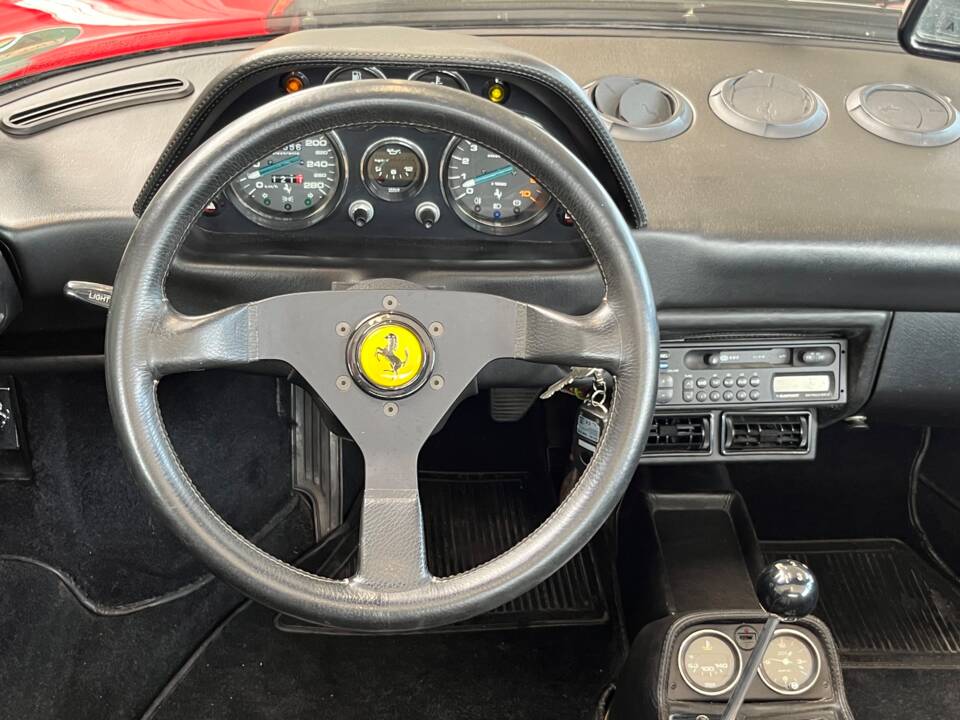 Image 7/40 of Ferrari 308 GTS Quattrovalvole (1984)