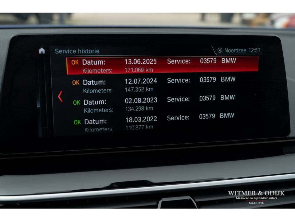 Image 32/50 of ALPINA B5 Touring Biturbo AWD (2017)