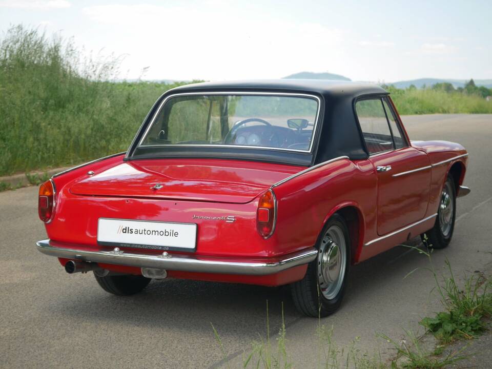 Image 19/29 of Innocenti Spider S (1966)