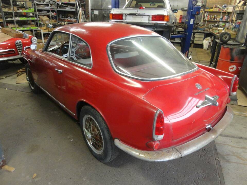 Image 3/50 of Alfa Romeo Giulietta Sprint Veloce (1962)