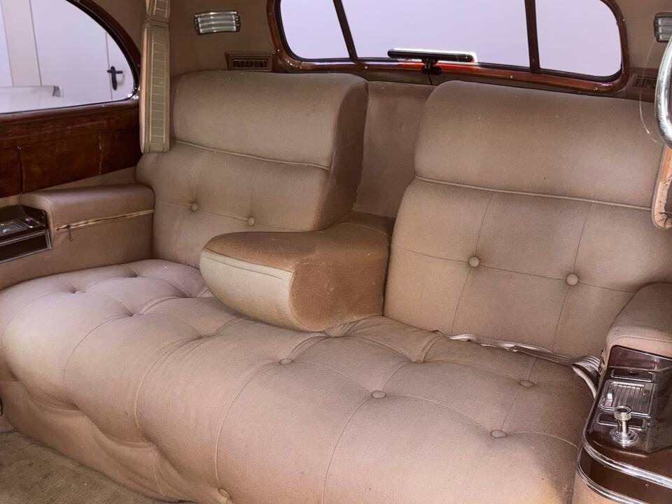 Image 10/24 of Cadillac Fleetwood 60 Special (1947)