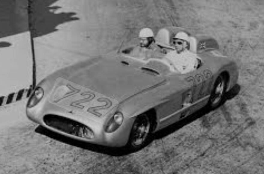 Image 17/20 de Mercedes-Benz 300 SLR Junior (2005)