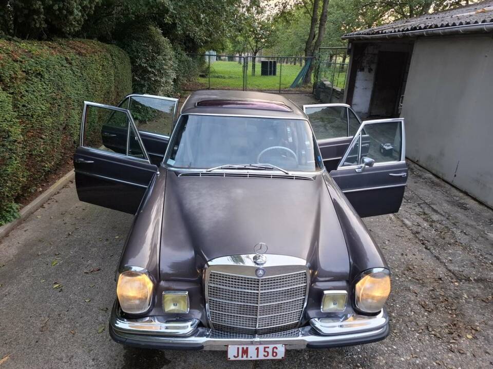 Bild 4/8 von Mercedes-Benz 300 SEL 3.5 (1972)