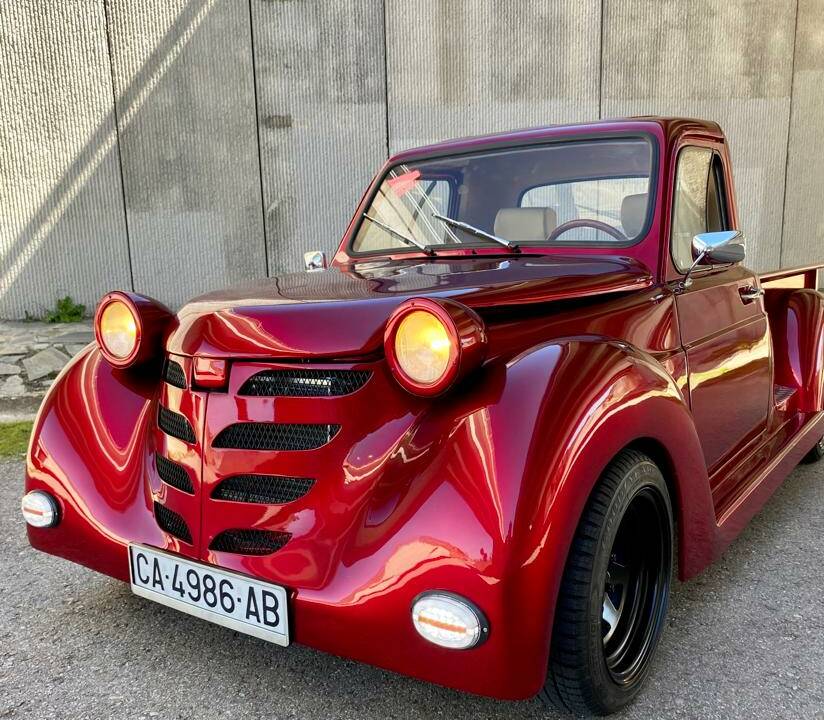 Image 20/91 of Renault R 4 F6 (1988)