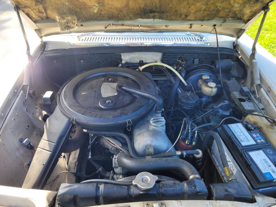 Afbeelding 9/9 van Mercedes-Benz 250 (1970)