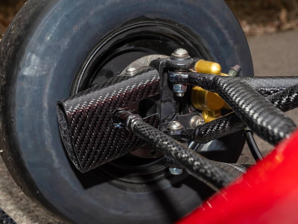 Image 58/85 of Ferrari 641 (1990)